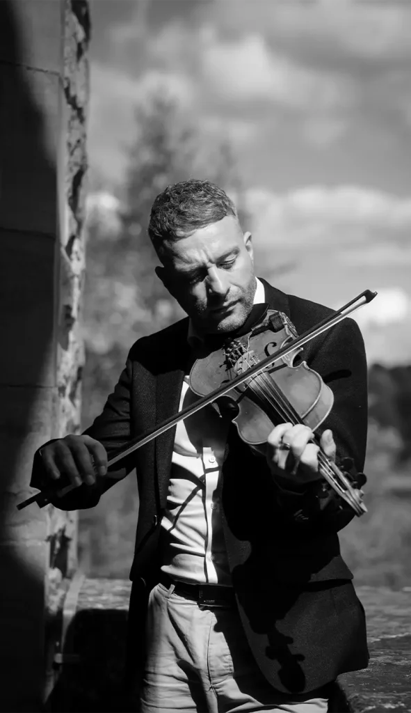 Ritchie Remo - Irish Country Artist 3